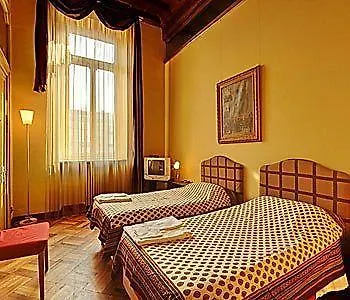 Bed & Breakfast Saluzzo Paesana 1718