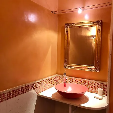 Saluzzo Paesana 1718 Bed & Breakfast