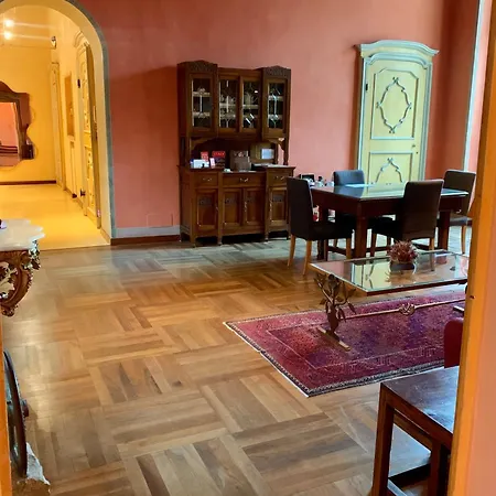 Saluzzo Paesana 1718 Oda ve Kahvaltı Torino